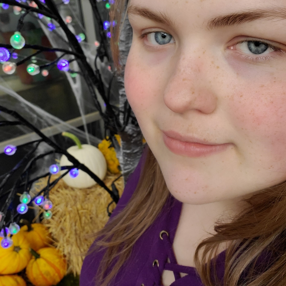 Meet your Posher, Natalie